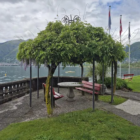 2 Direkt Am Maggiore Apartment
